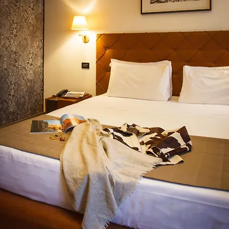 Riva Del Vin Boutique Hotel-3